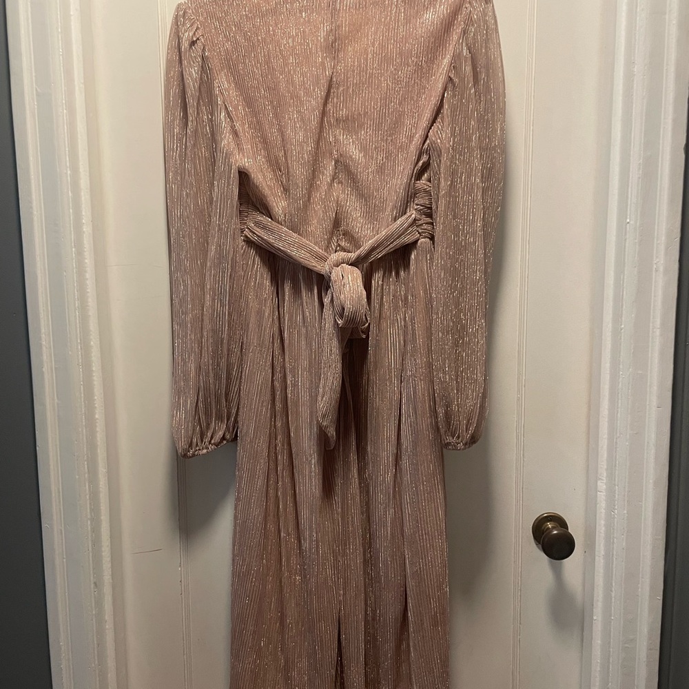 Pink shimmer dress from SHEIN - Picture 4 of 4